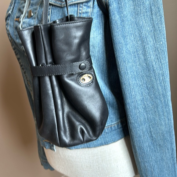 Authentic Celine triomphe Leather Vintage Bucket Bag - Picture 3 of 16